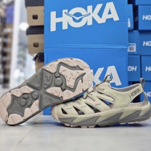 صندل آب نوردی و پیاده روی برند هوکا مدل HOPARA